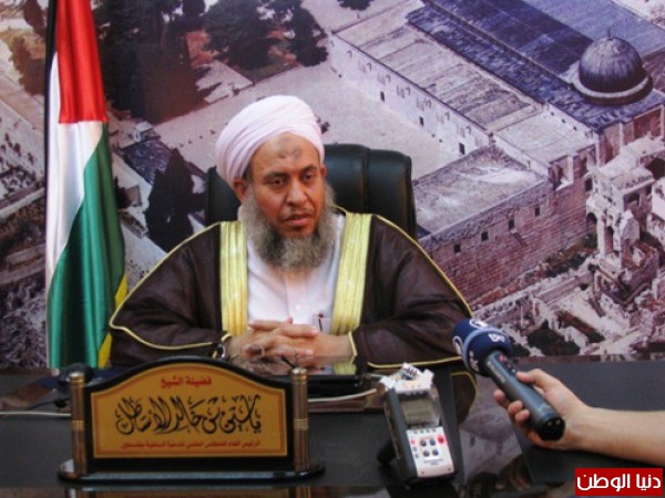 الشيخ الأسطل يدعو لإصلاح ذات البين رداً على الاعتداءات المتكررة بحق المسجد الأقصى