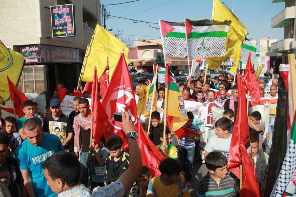 القوى والمؤسسات في ابوديس تنظم مسيرة حاشدة أحياءا ليوم الأسير
