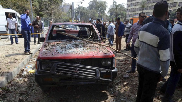مصر: اغتيال عميد شرطة في انفجار عبوة أسفل سيارته