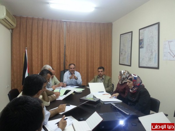 اللجنة الاقليمية للتنظيم والتخطيط العمراني في محافظة قلقيلية تعقد جلستها الخامسة لهذا العام