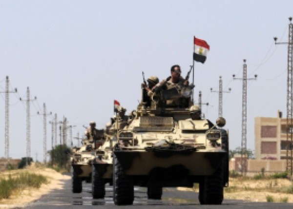 الجيش المصري يعلن "السيطرة الكاملة" على شبه جزيرة سيناء