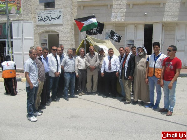 اللجنه الوطنيه تنظم يوم عمل طبي وزياره للمقامات وافتتاح معرض صور في محافظه سلفيت