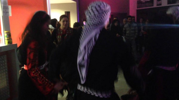 دبكة فلسطينية