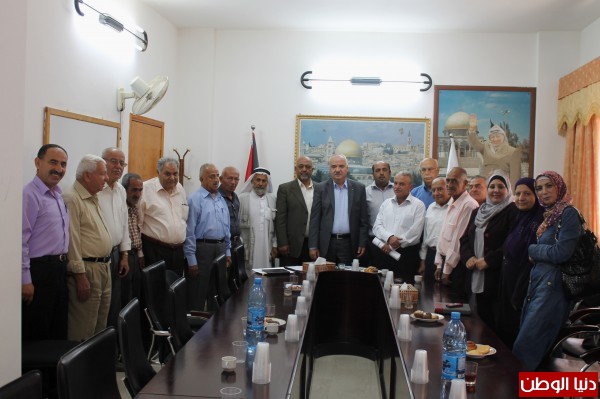 محافظة سلفيت بالتعاون مع وكالة الغوث تنظم زيارة الى بلدية سلفيت