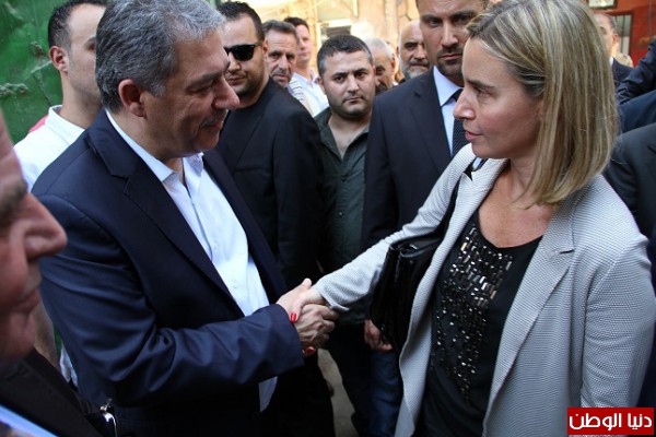 وزيرة خارجية ايطاليا تزور مخيم برج البراجنة
