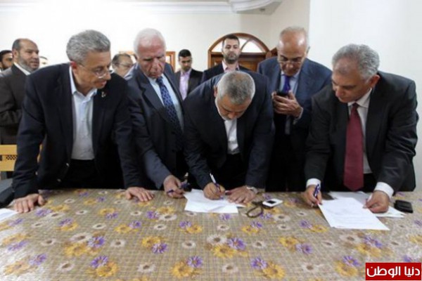 البرود المصري تجاه المصالحة .. ورسائل الرئيس في لقاء مصطفى بكري