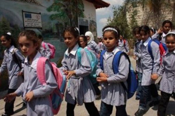 مركز التنمية: ندعو الى انقاذ العام الدراسي للطلبة الفلسطينيين اللاجئين من سوريا