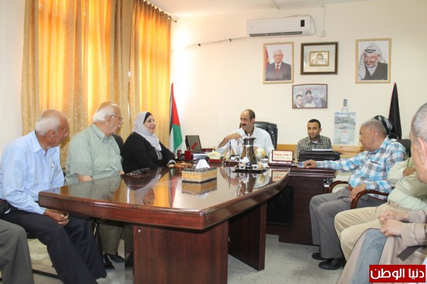 محافظة سلفيت بالتعاون مع وكالة الغوث تنظم زيارة الى مديريتي الزراعة والصحة