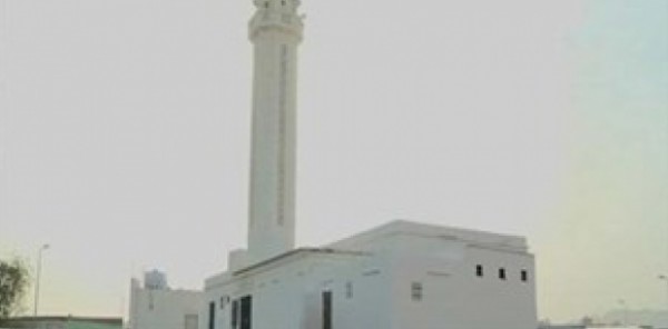 بالفيديو.. المسجد الذي نام فيه الرسول وصلى