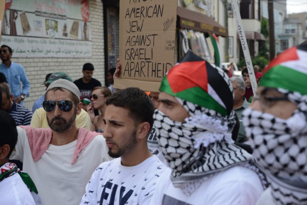 الوقفة الاحتجاجية تضامناً مع غزة  لعرب نيوجيرسي