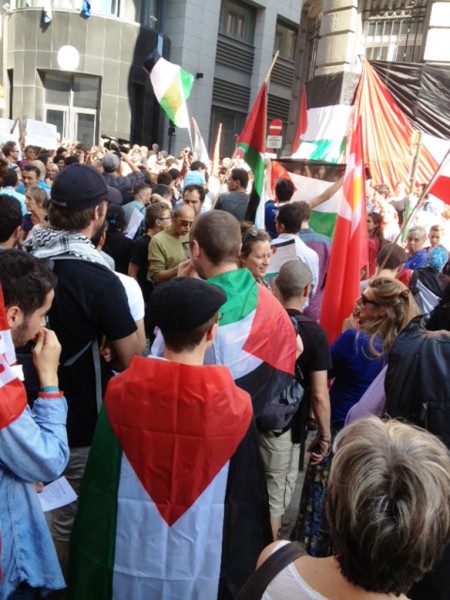 مظاهرة تضامنية مع الشعب الفلسطيني في العاصمة البلجيكية بروكسيل