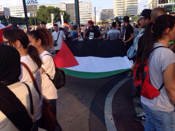 مسيرات حاشدة في برلين تضامنا مع الشعب الفلسطيني في قطاع غزة وتنديدا بالعدوان الإسرائيلي على القطاع