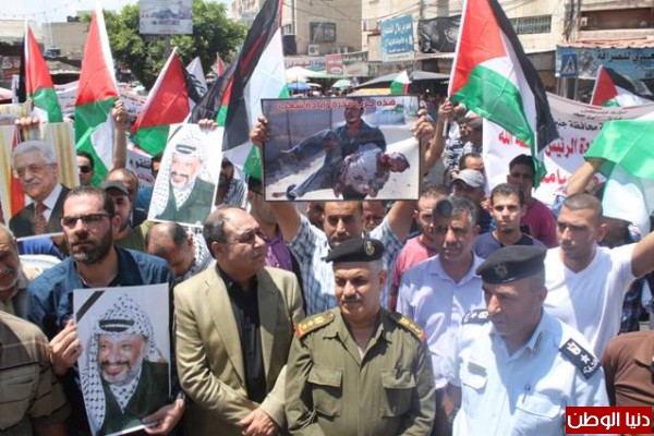 محافظ جنين وقائد المنطقة وقادة الأجهزة الأمنية  يشاركون في المسيرة التضامنية مع أهلنا في قطاع غزة