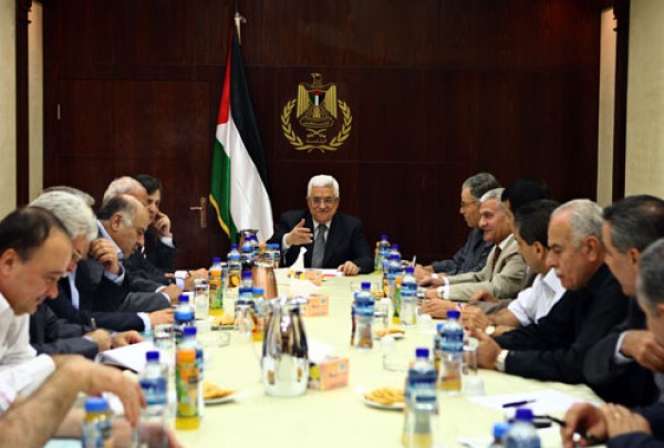 سفيره فلسطين لدى ايطاليا د مي كيله تطلع الصليب الأحمر الإيطالي على العدوان على غزة