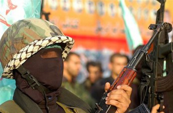 كتائب الشهيد احمد ابوالريش تقصف البلدات والتجمعات الاستيطانية الاسرائيلية بعدد من الصواريخ