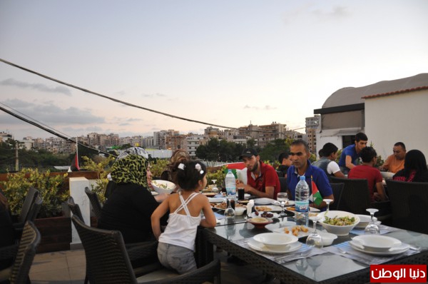 "تواصَل" في صيدا تقيم إفطار رمضاني ووقفة تضامن مع فلسطين