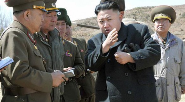 رغم الحظر الدولي: زعيم كوريا الشمالية يشرف على إطلاق صاروخ