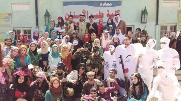 داعش "الموصل" يغير المناهج ويفصل الطلبة عن الطالبات