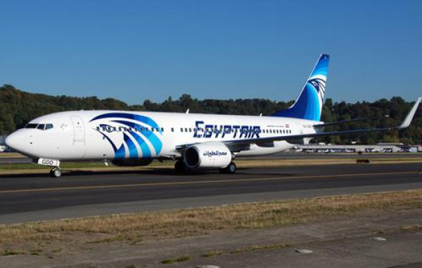 مصر توقف رحلات الطيران إلى إسرائيل بسبب تدهور الوضع الأمني