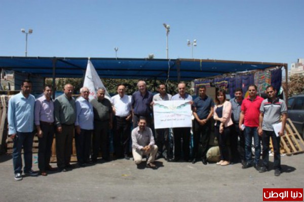 اللجنة الشعبية في حيفا تقدم تبرعات نقدية لغزة بالتعاون مع الاغاثة الزراعية