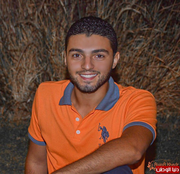 عمر كرم يعيد غناء "الهوارة"
