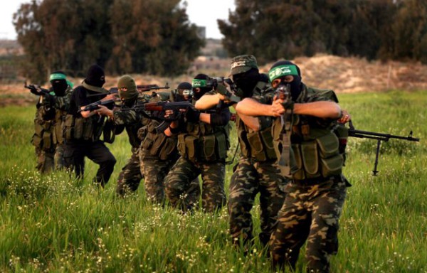 مراسل اسرائيلي للقادة والمستوطنين: لا تفرحوا كثيرا فحماس ستُخرج سلاح جديد