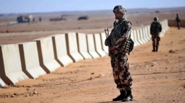 الجزائر: الجيش يحذر من تسلل إرهابيين تحت غطاء اللجوء