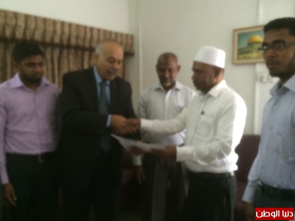 ممثلي التجمعات السكانية المسلمة في سريلانكا تسلم سفارة دولة فلسطين وتقدم الدعم للشعب الفلسطيني