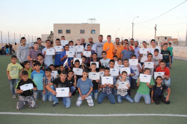 التجمع الوطني بالقدس يختتم فعاليات المخيم الصيفي لكرة القدم