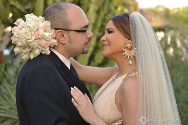بالفيديو: كارول سماحة تكشف عن فيديو من زفافها وهي تتلو عهدها