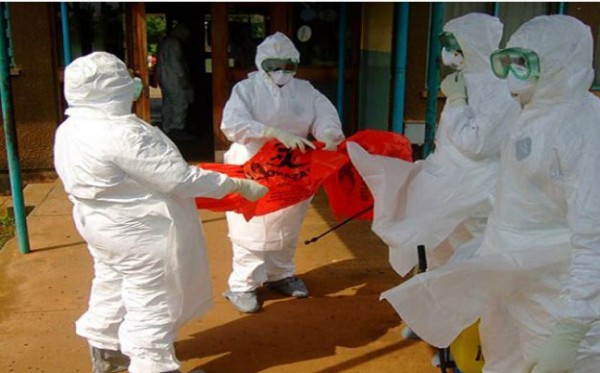 مرض "الإيبولا" سلاح أمريكا البيولوجي الجديد