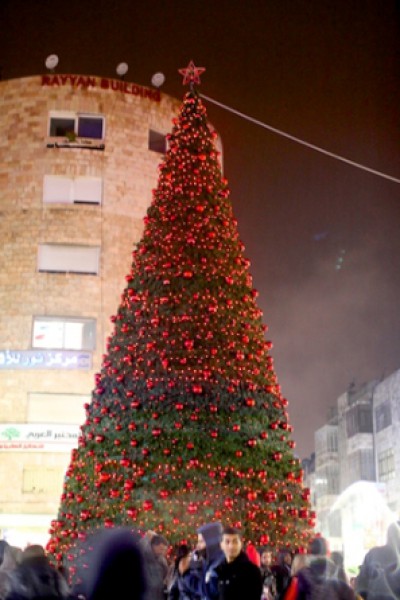 بلدية رام الله تشارك في اجتماع الاستعدادات لاعياد الميلاد المجيدة