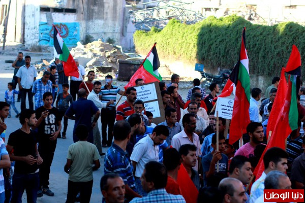 تحت شعار "غزة منطقة منكوبة" الشعبية تنظم وقفة تضامنية بالشجاعية