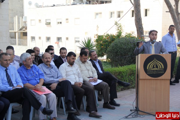 كلية فلسطين الأهلية الجامعية تقيم يوم إرشاد وتوجيه لطلبتها الجدد