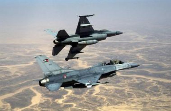 الطيران الحربي الأردني يضرب معاقل لـ"داعش" على الحدود السورية