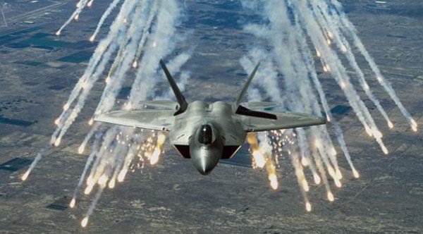 البنتاغون: أمريكا هاجمت داعش بطائرات "إف 22 رابتور"