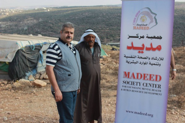مديد يُقدم مساعدات إغاثية "للبدو عرب نايف أبو عطية" في منطقة سلفيت للمرحلة الثالثة