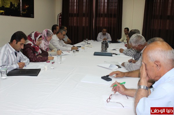 بلدية يطا ومحافظة الخليل في اجتماع ثالث للحملة الوطنية لقطف ثمار الزيتون