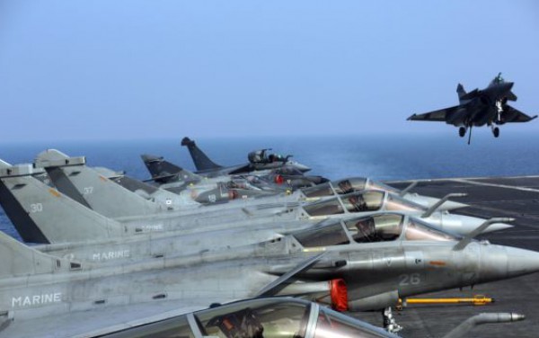 فرنسا ترسل مقاتلات إضافية إلى الخليج لمواجهة داعش