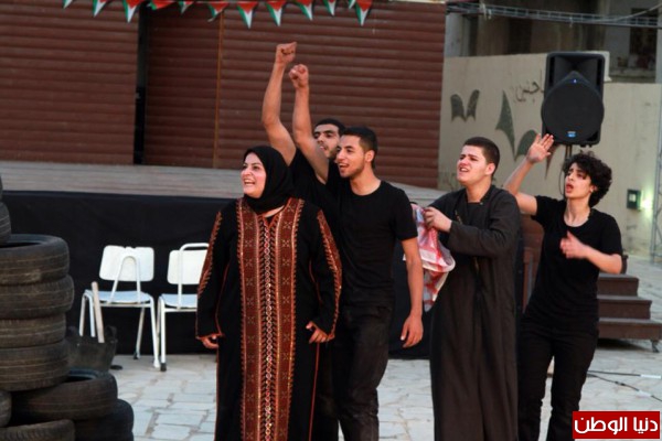 مسرح الحرية يطلق جولة العروض المسرحية للعمل الفني "توانة" في الضفة الغربية
