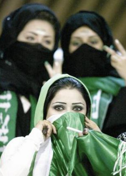 منع المشجعات السعوديات من دخول نهائي أسيا