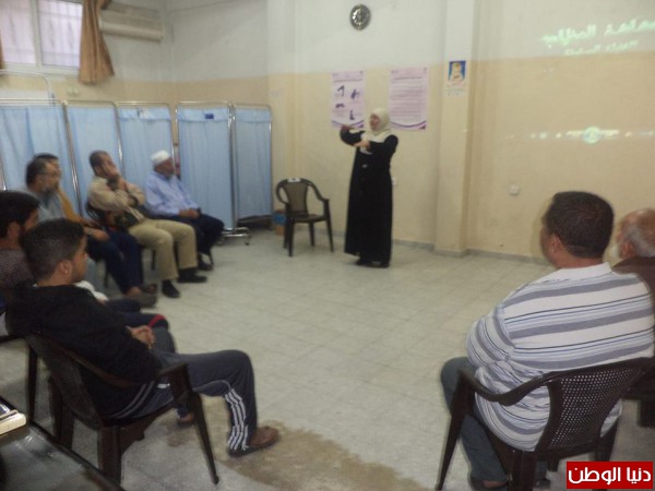 مركز صحة المرأة  جباليا التابع لجمعية الهلال الأحمر لقطاع غزة ينظم لقاءا صحيا حول هشاشة العظام