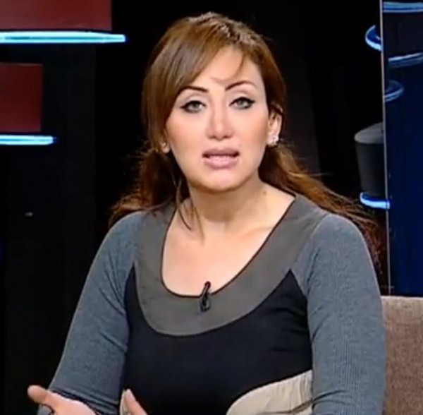 بالفيديو.. لحظة تعرض "ريهام سعيد" للغرق في موقع حفر "قناة السويس"