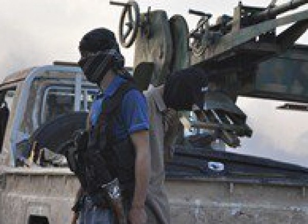 "داعش" يتقدم في كوباني والبيشمركة تستعد للتوجه