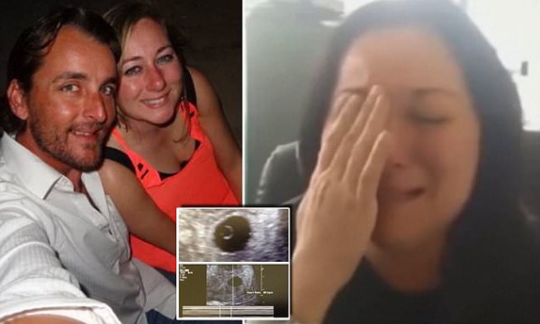 بالفيديو والصور.. امرأة تكتشف حملها قبل جنازة زوجها بعد معاناة مع العقم
