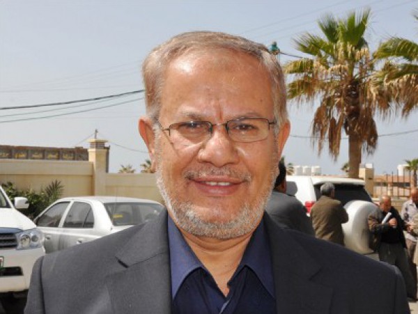 نائب عن حماس يتهم فتح بالعمل على وأد ثورة القدس