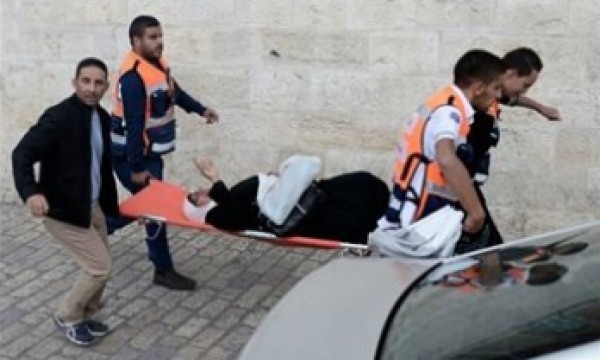 (محدث) إصابة إسرائيليين بعملية طعن جديدة بالقدس ومستوطن يدهس فتاة في حي شعفاط