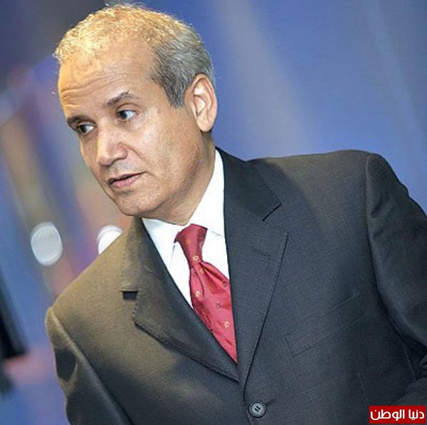قبول استقالة عبد الرحمن الراشد من منصب "مدير عام قناة "العربية" وتعيينه عضواً في مجلس إدارة " MBC"