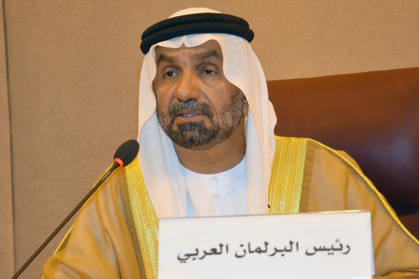 رئيس البرلمان العربي يشيد بسير الانتخابات البرلمانية في البحرين