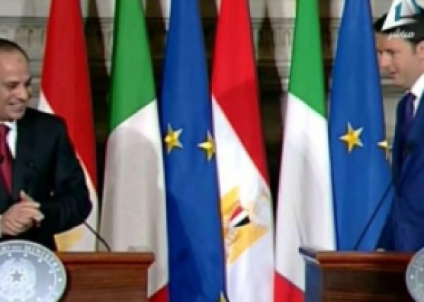 بالفيديو.. رئيس وزراء إيطاليا يُحرج السيسي أثناء كلمته